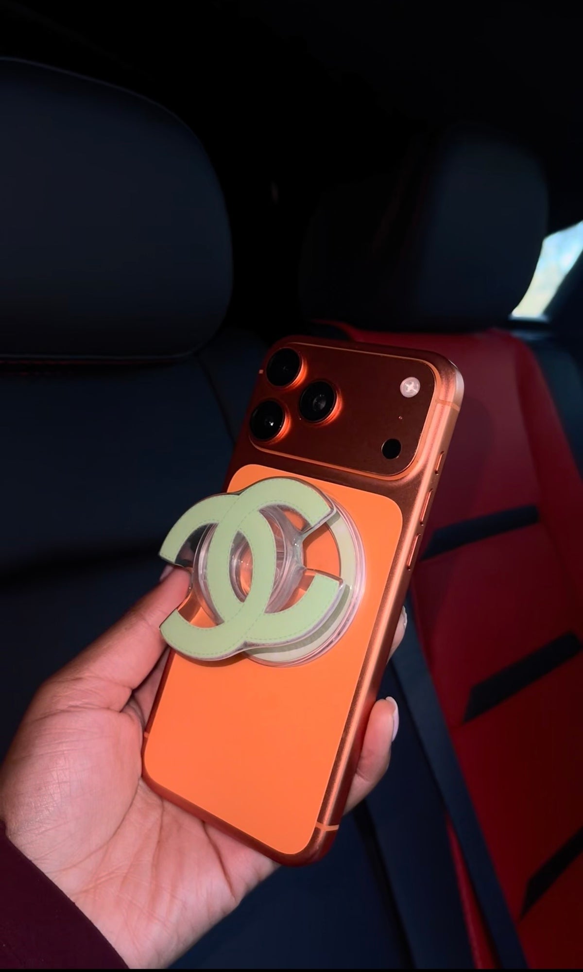 Luxe Logo Pop Socket (magnetic)